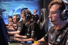 今日焦点战：晚间8点，FPX对阵DRX，亚洲巅峰对决